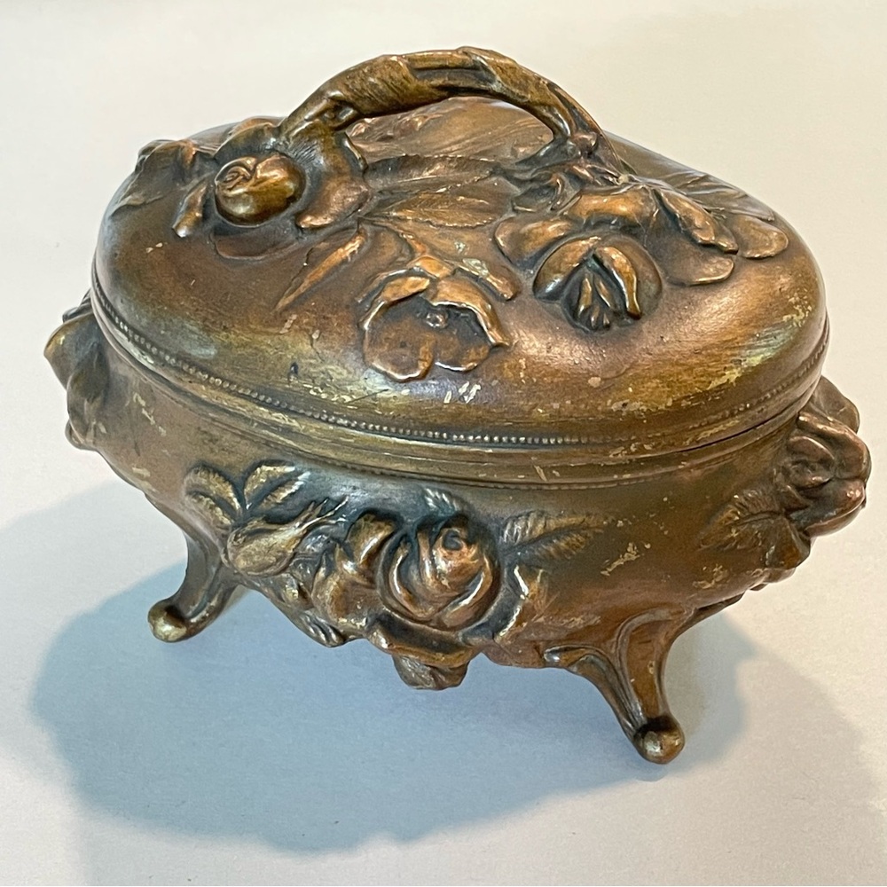 Antique Art Nouveau Brainard & Wilson Gold Tone Metal Jewelry Box Roses Floral